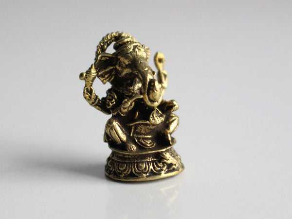 Brass Mini Ganesh Statue with Parwa 10 Sets